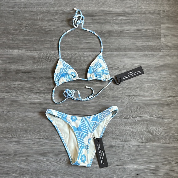 Arizona wild  String top with cheeky bottom set. - Picture 8 of 13